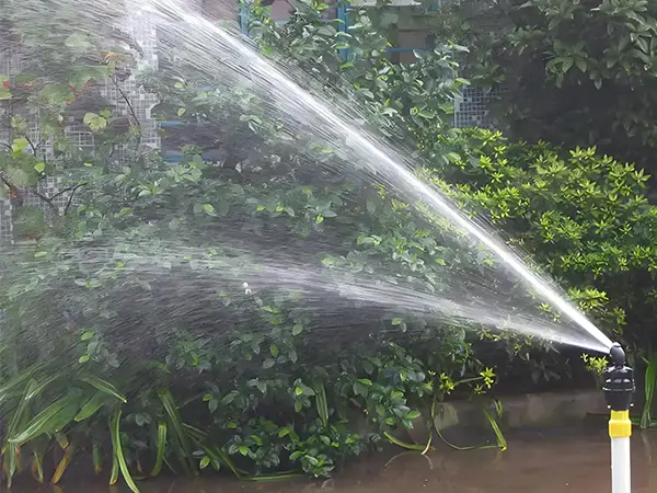 A 360-degree Super 10 rotary sprinkler in water spray