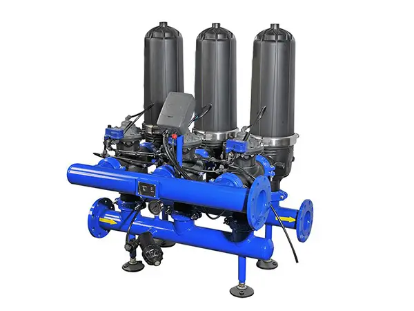An automatic backwash disc filter